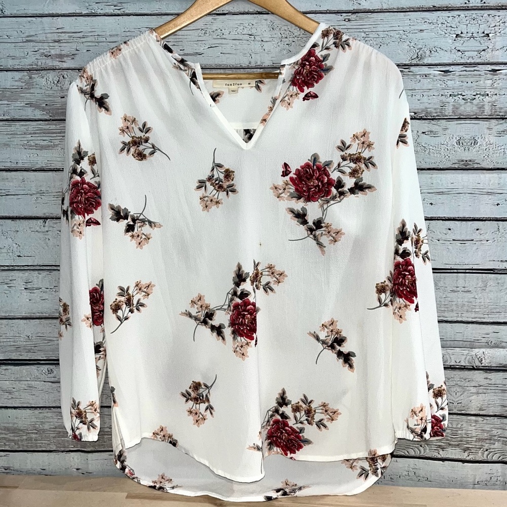 Fun2Fun White/Floral Kenmore Split Neck Blouse